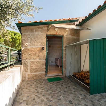 Casa Rustica T2 Com Salamandra E Cozinha - Seia - Serra Da Estrela - Casa Do Loureiro II المظهر الخارجي الصورة