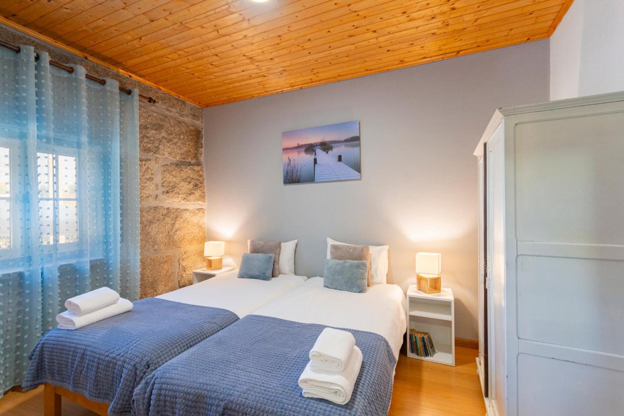Casa Rustica T2 Com Salamandra E Cozinha - Seia - Serra Da Estrela - Casa Do Loureiro II المظهر الخارجي الصورة